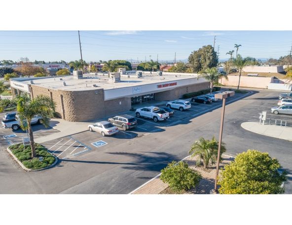 Prime Ventura Retail : 4051 E. Main Street, Ventura, CA 93003